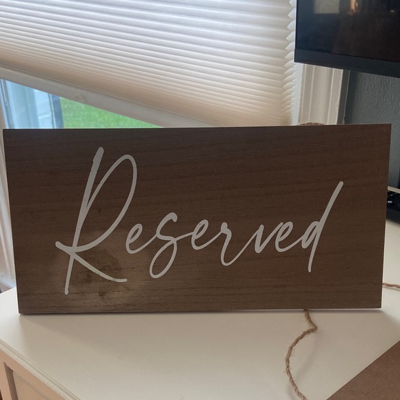 4 Brown Wooden Reserved Signs - Picture 3 of 4